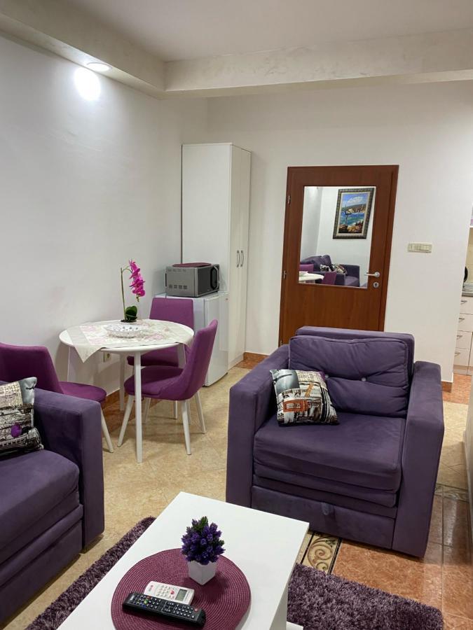 Hotel Suzana Budva Exterior photo