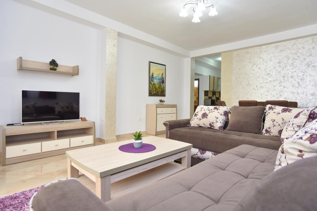 Hotel Suzana Budva Exterior photo